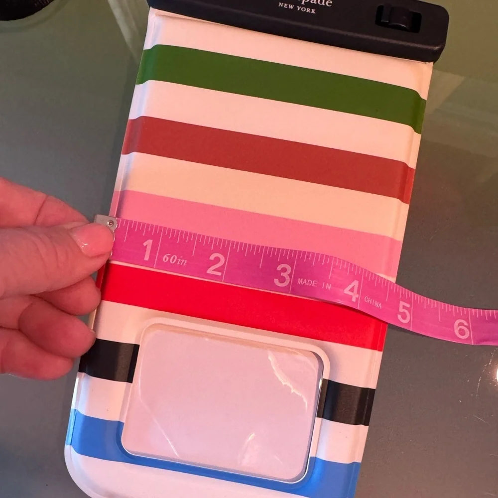 KATE SPADE ♠️ waterproof case for iPhone! Touchscreen compatible! See pic4 more: